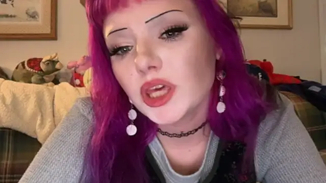 Snapshot of nastynecronancy chatting on 10/22/25, 05:34 nastynecronancy online show from 10/22/25, 05:34