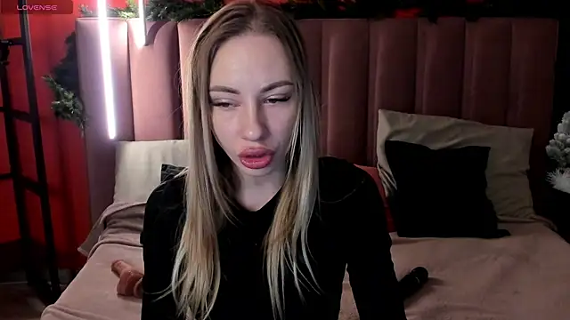 Diana Garrett online show from 12/20/25, 01:30