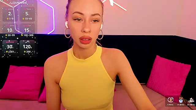 Diana Garrett online show from 02/08/26, 01:36