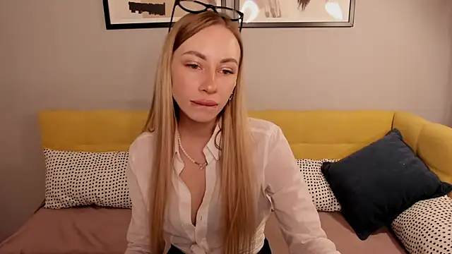 Diana Garrett online show from 04/04/26, 02:40