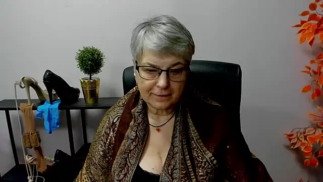 IrisDream online show from 02/26/25, 01:54