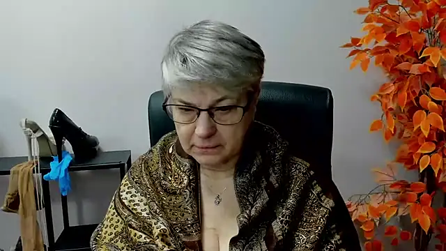 IrisDream online show from 03/17/25, 07:24