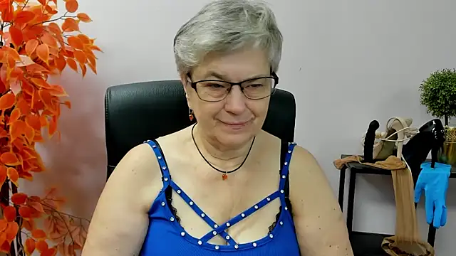 IrisDream online show from 09/24/25, 06:20