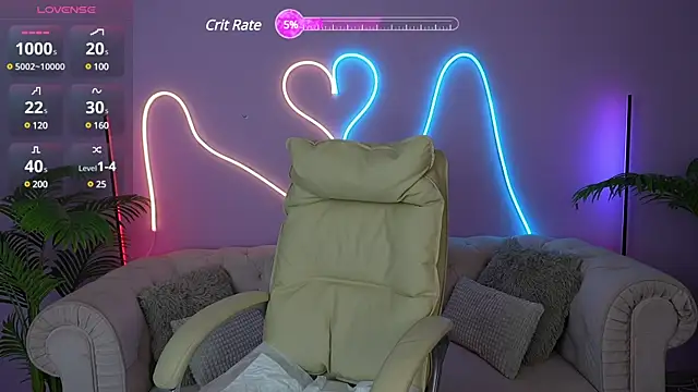 Snapshot of FoxyRayy chatting on 03/16/25, 12:00 FoxyRayy online show from 03/16/25, 12:00