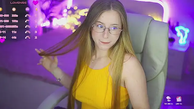 SilverrMoon online show from 09/24/25, 12:44