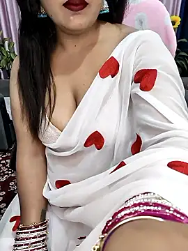 Cute-Raashii online show from 04/05/26, 11:33