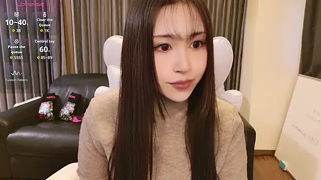 -satomi-jp online show from 11/16/25, 07:35