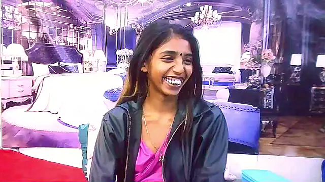 Snapshot of IndianSexySlender chatting on 12/01/25, 05:08 IndianSexySlender online show from 12/01/25, 05:08