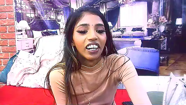 Snapshot of IndianSexySlender chatting on 12/03/25, 05:19 IndianSexySlender online show from 12/03/25, 05:19