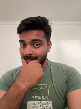 Snapshot of hotboysammy chatting on 12/22/24, 05:55 hotboysammy online show from 12/22/24, 05:55