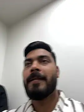 Snapshot of hotboysammy chatting on 12/17/24, 05:29 hotboysammy online show from 12/17/24, 05:29