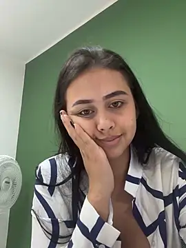 iiris  online show from 11/11/25, 02:45