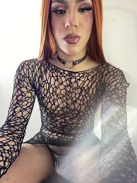 Snapshot of briana_sex32 chatting on 06/20/26, 05:56 briana sex32 online show from 06/20/26, 05:56