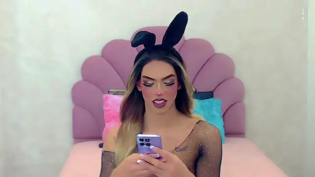 Snapshot of briana_sex32 chatting on 03/09/25, 11:46 briana sex32 online show from 03/09/25, 11:46