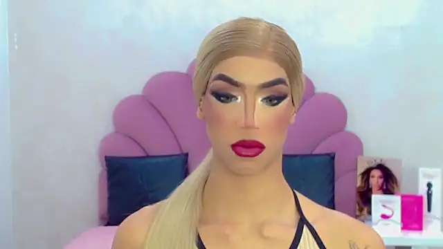 briana sex32 online show from 04/18/26, 08:05