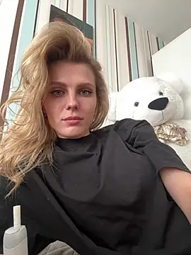 Liya my online show from 03/27/26, 01:23