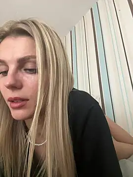 Snapshot of Liya_my chatting on 07/15/26, 08:27 Liya my online show from 07/15/26, 08:27