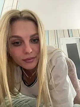 Snapshot of Liya_my chatting on 07/06/26, 08:11 Liya my online show from 07/06/26, 08:11