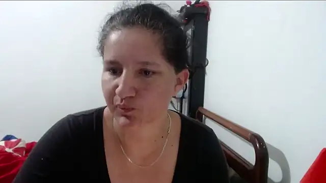 Angelinna Milf online show from 09/13/25, 05:35