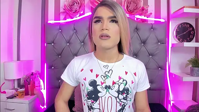 AllisonsweetZ online show from 03/18/25, 01:23