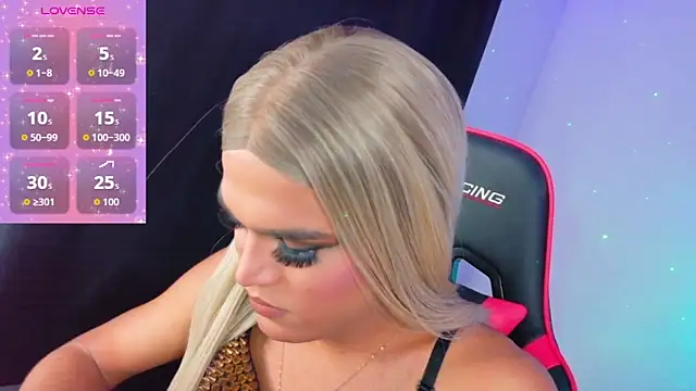 AllisonsweetZ online show from 11/19/25, 07:03