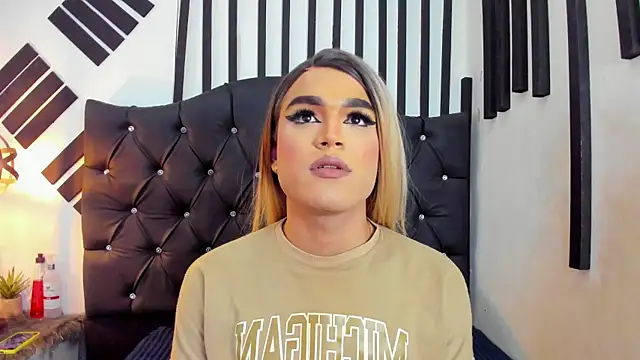 AllisonsweetZ online show from 03/03/25, 01:12