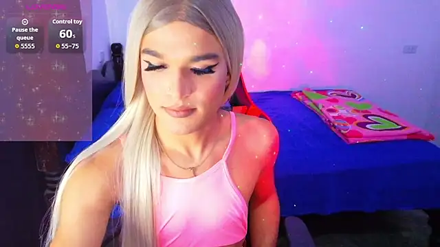 AllisonsweetZ online show from 12/21/25, 03:47