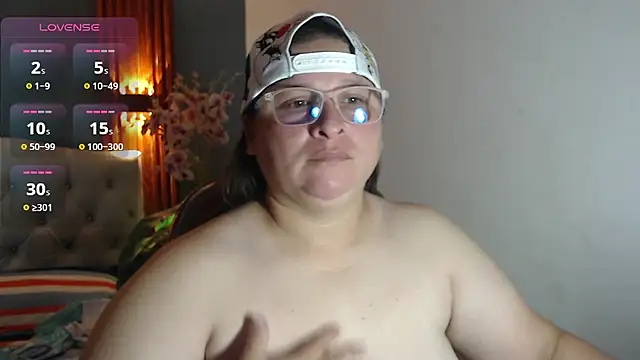 Snapshot of katty_femdom chatting on 06/18/26, 09:08 katty femdom online show from 06/18/26, 09:08
