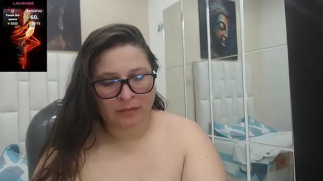 Snapshot of katty_femdom chatting on 09/15/25, 12:38 katty femdom online show from 09/15/25, 12:38