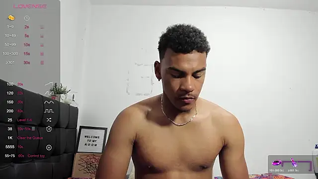 Snapshot of RoddyRich11 chatting on 03/04/26, 11:40 RoddyRich11 online show from 03/04/26, 11:40