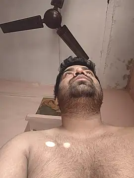 Snapshot of L9vefromAkhil chatting on 02/21/26, 05:31 L9vefromAkhil online show from 02/21/26, 05:31