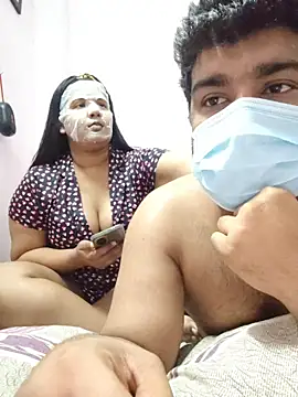 Snapshot of L9vefromAkhil chatting on 02/15/26, 04:17 L9vefromAkhil online show from 02/15/26, 04:17