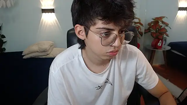 jhoellx online show from 10/28/25, 08:08