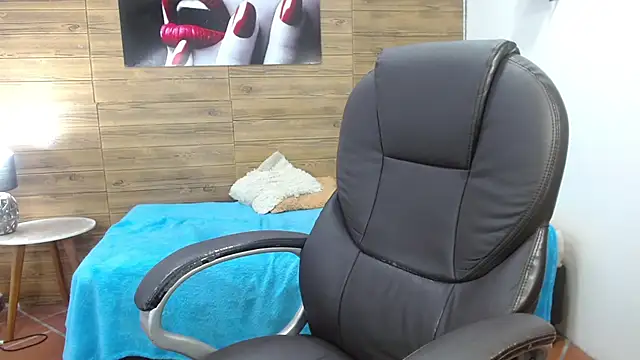 jhoellx online show from 12/13/25, 08:04