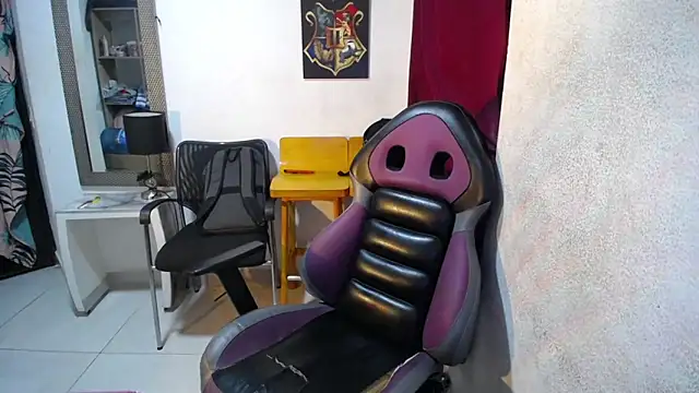 diabla sexyboobs online show from 12/19/25, 08:44