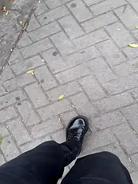 sophie banger online show from 09/15/25, 04:51