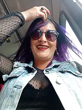 sophie banger online show from 03/31/26, 06:43