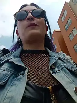 sophie banger online show from 02/13/26, 07:03