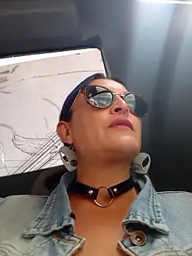 sophie banger online show from 02/10/26, 08:19