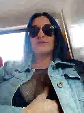 sophie banger online show from 02/23/26, 05:02