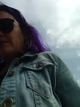 sophie banger online show from 10/12/25, 06:09