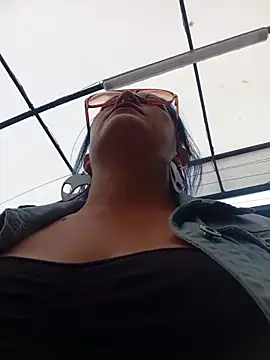 sophie banger online show from 02/08/26, 08:39