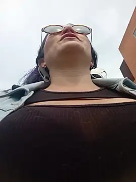 sophie banger online show from 02/14/26, 07:25