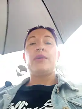 sophie banger online show from 11/08/25, 09:18