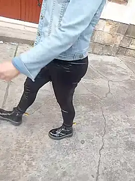 sophie banger online show from 02/19/26, 08:06