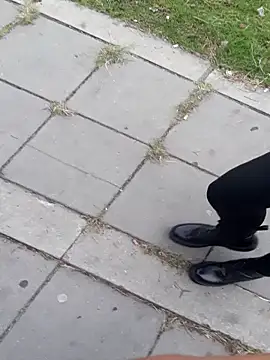 sophie banger online show from 12/02/25, 07:59