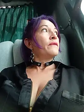 sophie banger online show from 10/11/25, 07:37