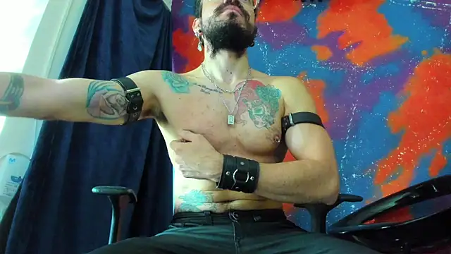 leondevereda online show from 10/21/25, 03:11