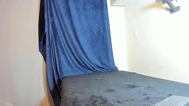 leondevereda online show from 11/26/25, 01:27