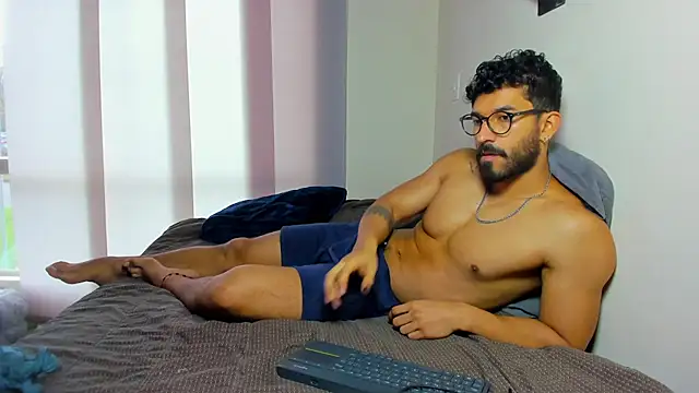 leondevereda online show from 11/06/25, 05:06